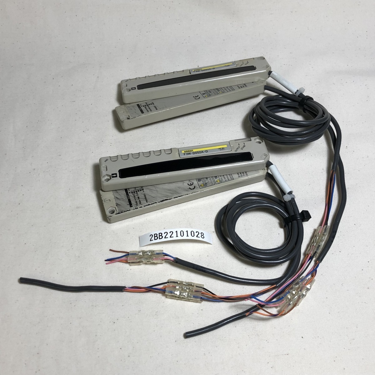 OMRON F3W-D052A 透過型ピッキングセンサ-