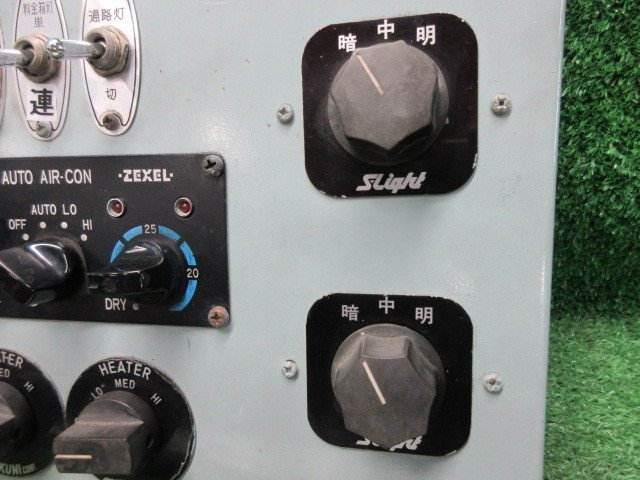 日産ディーゼル Jp252n 路線バス 96mc 中型ロング 運転席横 スイッチパネル スイッチ操作盤 エアコン 室内灯 西工製 W7470 バス 売買されたオークション情報 Yahooの商品情報をアーカイブ公開 オークファン Aucfan Com 日産ディーゼル Jp252n 路線バス 96mc 中型ロング 運転席横 スイッチパネル スイッチ操作盤 エアコン 室内灯 西工製 W7470 バス 売買されたオークション情報 Yahooの商品情報をアーカイブ公開 オークファン Aucfan Com