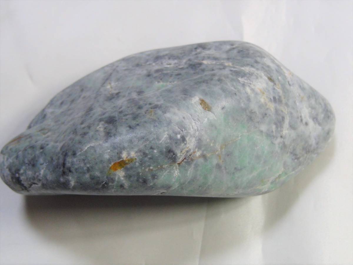 糸魚川 翡翠・ヒスイ・1 kg | anthonypizzaaltamonte.com