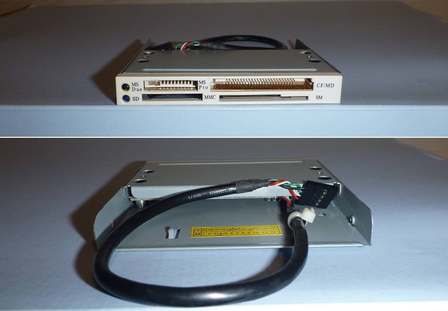 CR-11 カードリーダー White 白 USB_画像1