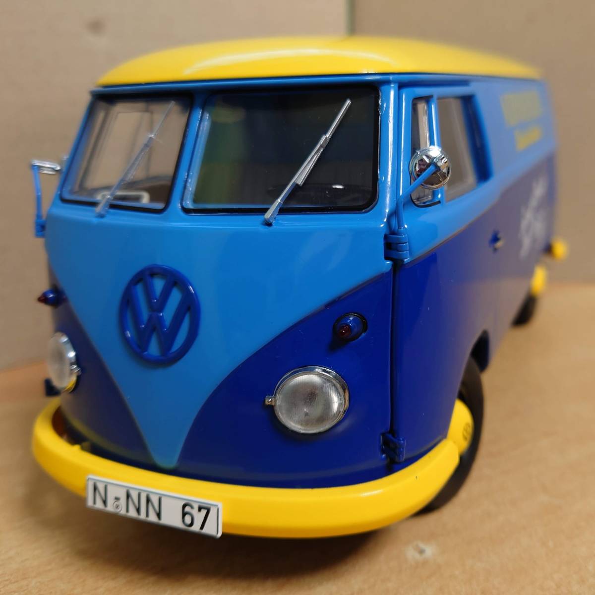 1/18フォルクスワーゲンボックスバン VW T1 Nurnberger | bioimune.com.br
