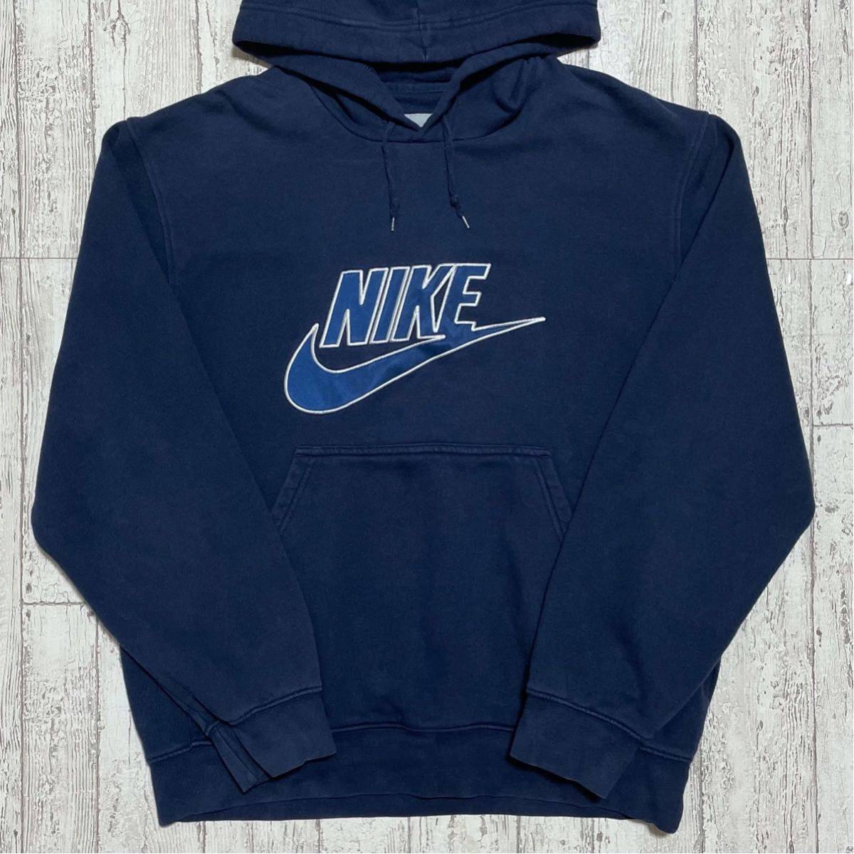 【定番アイテム】ナイキ NIKE スウェットパーカー Mサイズ ネイビー ビッグロゴ 裏起毛 21-226