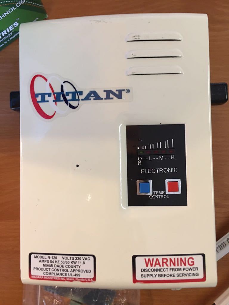 タンクレス 電気給湯器 タイタン Titan SCR2 N-120 小型住宅用 タンクレス 電気給湯器 タイタン Titan SCR2 N-120 小型住宅用