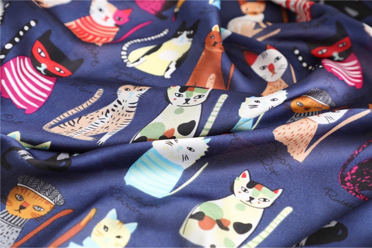【大人気】スカーフコーデ  猫がいっぱい柄 スカーフ 大判 青色 scarf