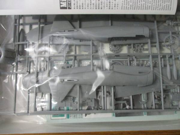 即決　ハセガワ 1/48 三菱 A6M2b 零式艦上戦闘機 21型　_画像3