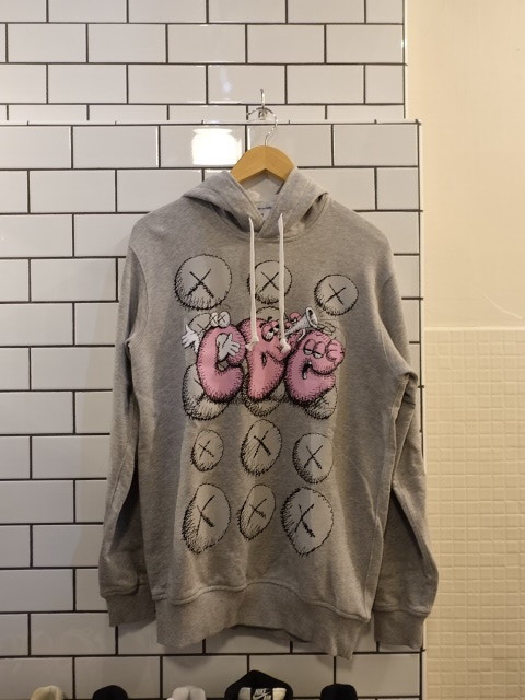 コムデギャルソン SHIRT × KAWS 21AW スウェット パーカー 未使用 正規