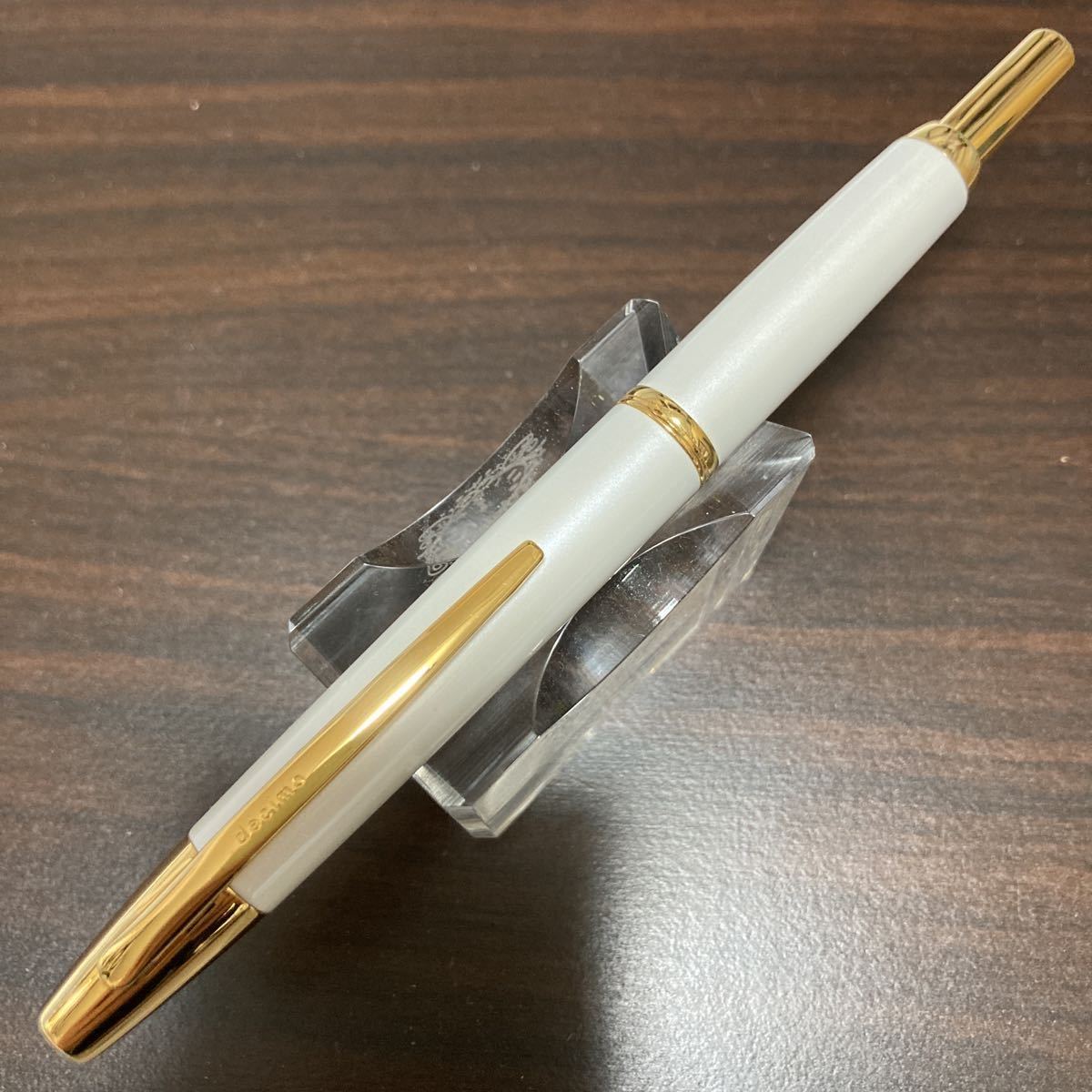 【レアモデル】パイロット キャップレス デシモ スズラン 万年筆 F 細字 18K PILOT capless decimo すずらん 2017年 限定_画像1