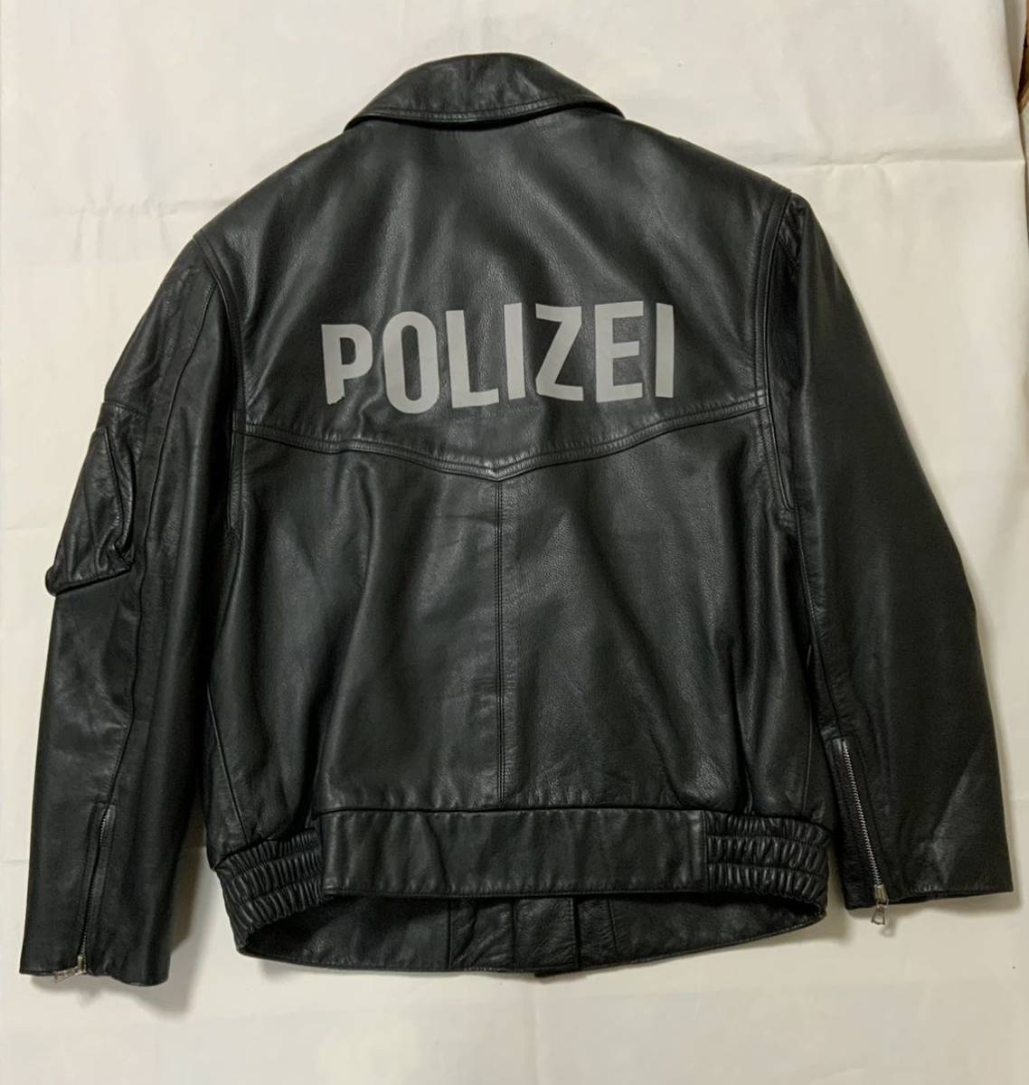 ドイツ警察 レザージャケット 革ジャン 黒色 20 M ~ Lサイズ 実物放 