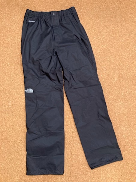 人気!!★ノースフェイス レインテックスフライト パンツ GORE-TEX 黒 S NPW11213★防水透湿 軽量 レインウェア 登山 アウトドア 自転車