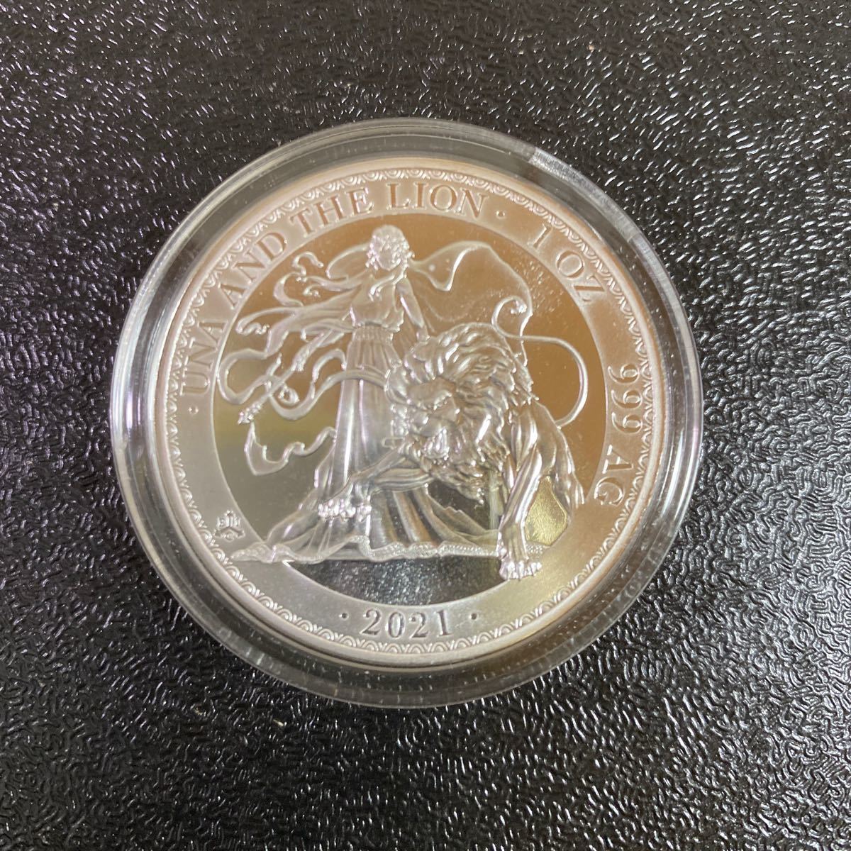 銀貨　99.9% 純銀　シルバー　セントヘレナ　ウナ　ライオン　銀貨　１オンス　1ポンド　ウナとライオン　2021