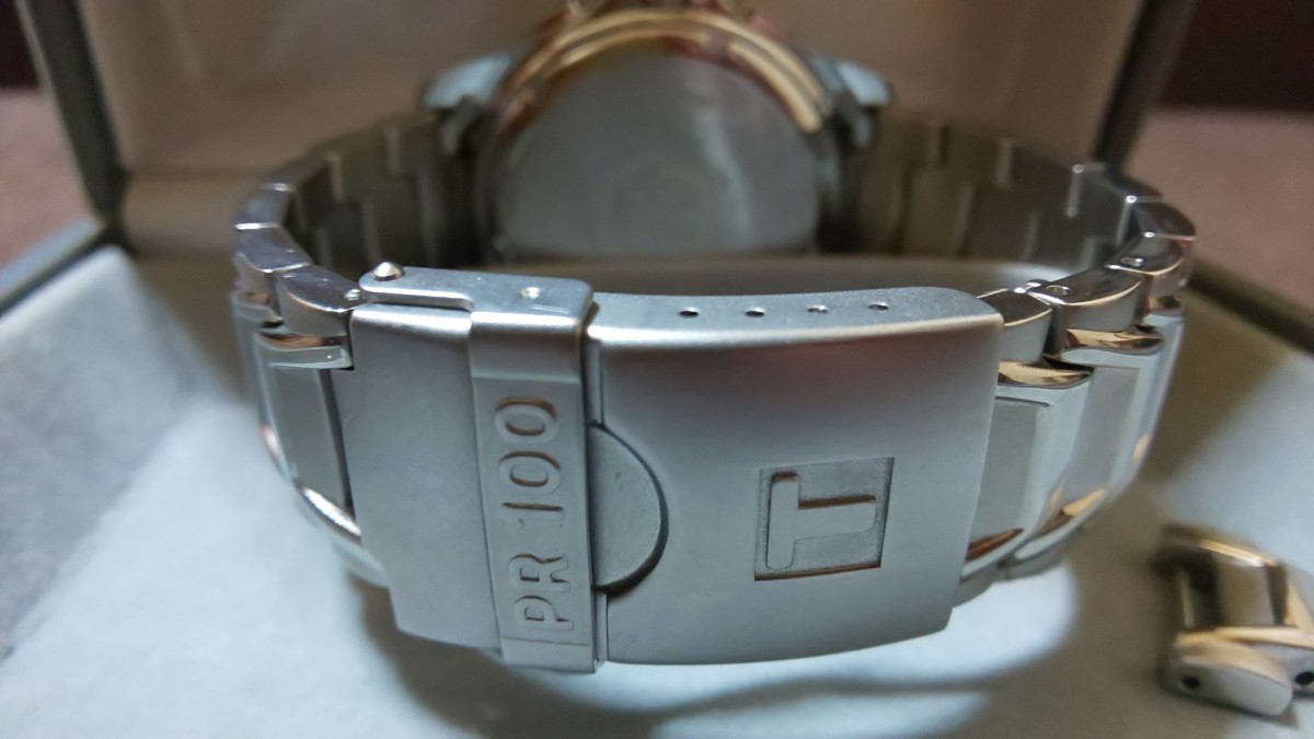【スイス高級腕時計】美品 Tissot メンズ ティソ PR100 アラーム クロノグラフ サファイアガラス無傷 オメガロレックス