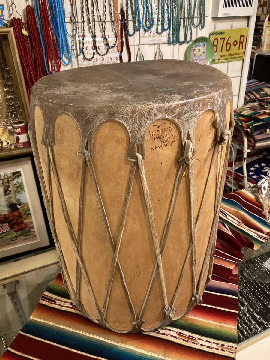 USAコチティプエブロインディアンログドラムRED BIRD,COCHITI PUEBLO