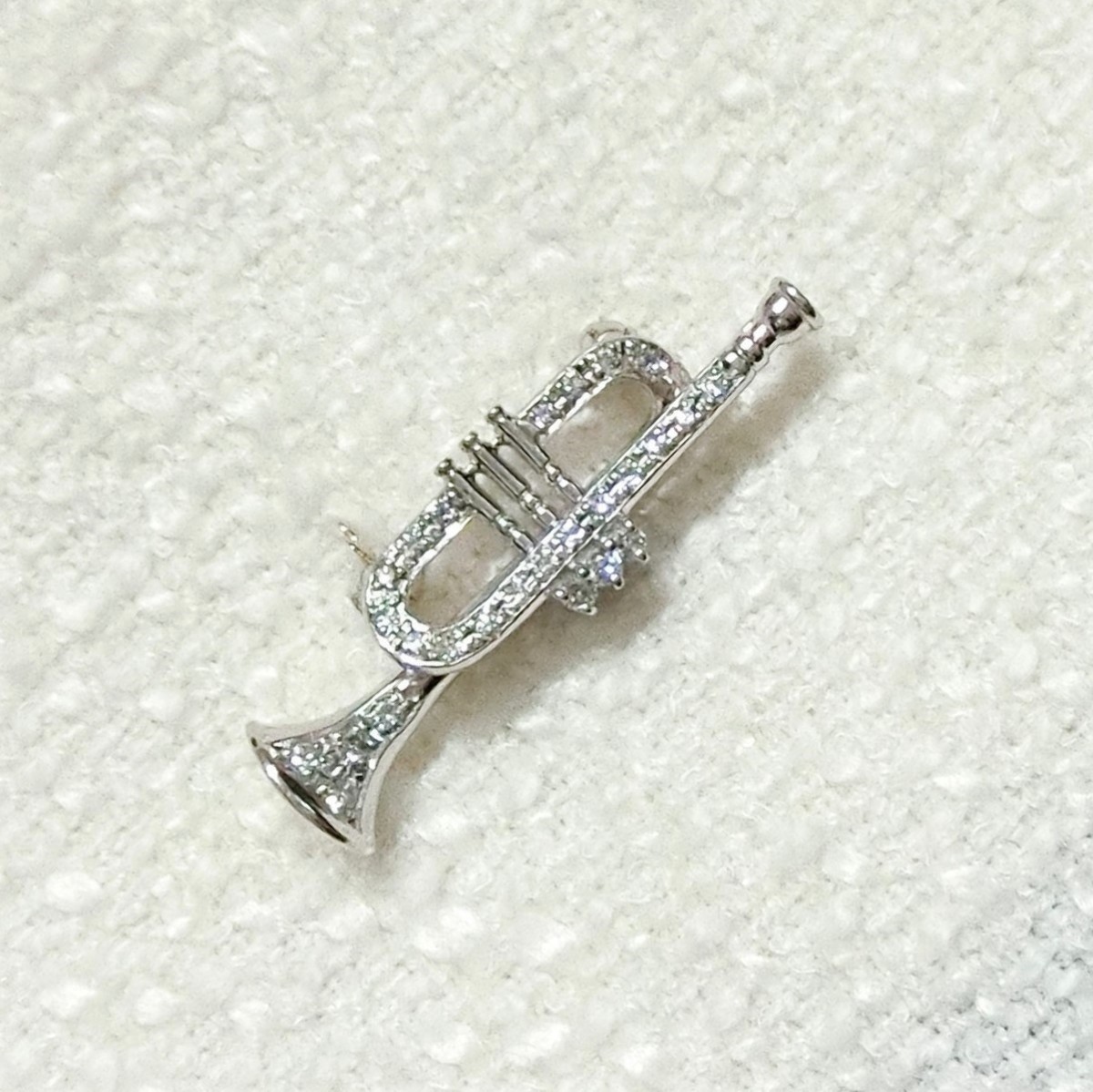 在庫僅少】 タサキ TASAKI 田崎真珠 Pt900 トランペットモチーフ