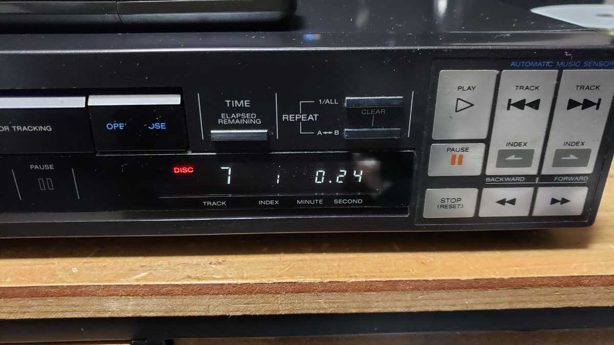Yahoo!オークション - SONY CDプレーヤー CDP-102 再生可能 Yahoo!オークション - SONY CDプレーヤー CDP-102 再生可能