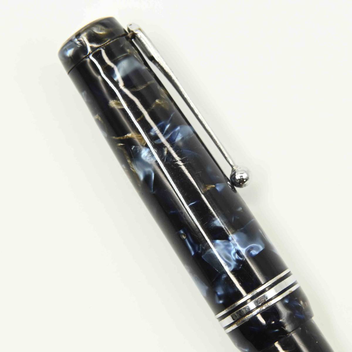2699 万年筆 アウロラ Selene ブルーマーブル AURORA ボタン 2699 万年筆 アウロラ Selene ブルーマーブル AURORA ボタン