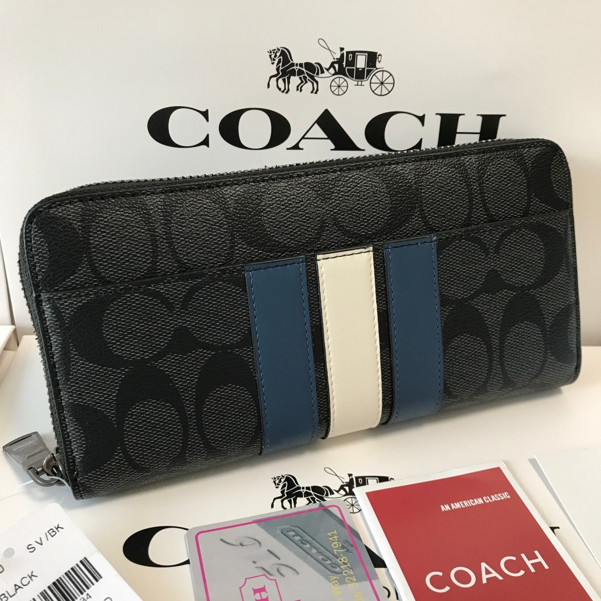 COACHコーチラウンドジップ長財布 ブラック、ホワイト、ネイビー、ブラック 