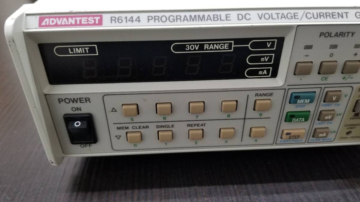 アドバンテスト R6144 4桁半直流電圧電流発生器 校正 アドバンテスト R6144 4桁半直流電圧電流発生器 校正