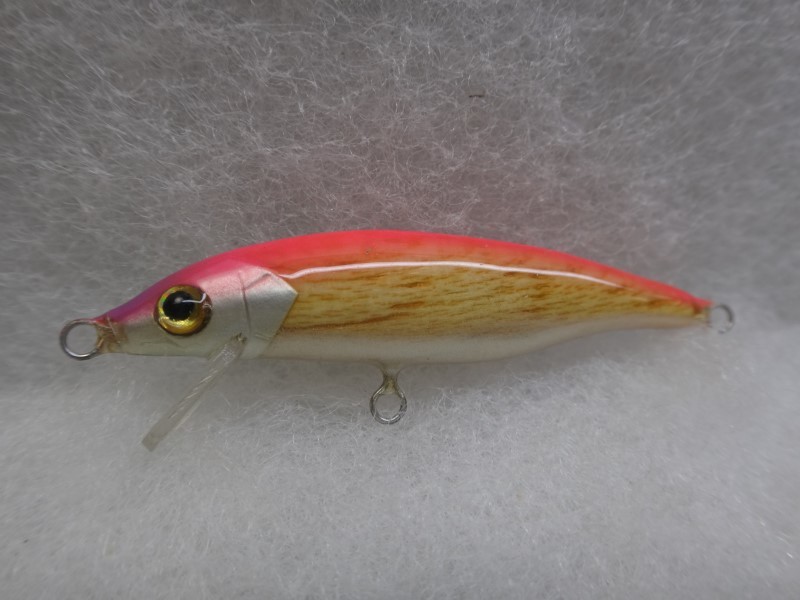 WAKA MINNOW 5cm PINK/ N　ワカ ミノー　ピンク/ ナチュラル　ハンドメイド カスタム フックレス ヘッドに刻印　検) ラピッド/ ゼペット_画像2