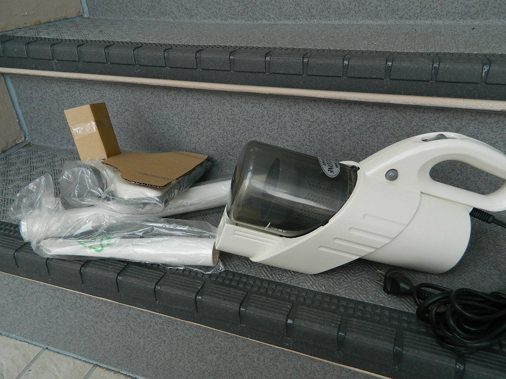 中古 * TWINBIRD ACハンディサイクロンクリーナー : HC-E243 の商品