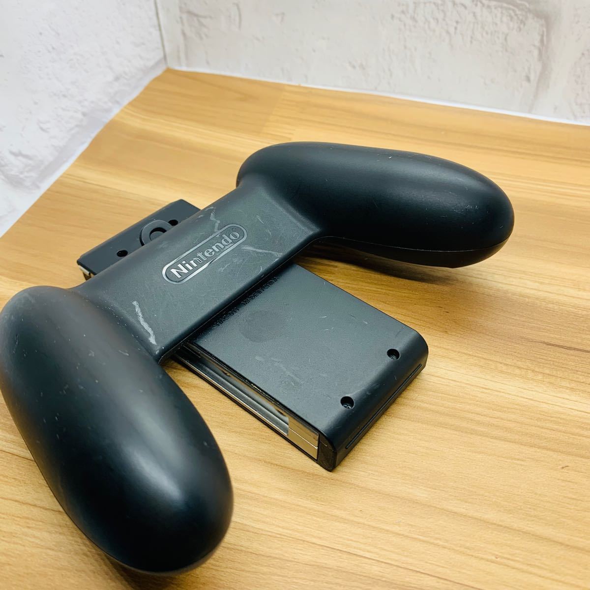 switch ジョイコン用グリップ　中古品