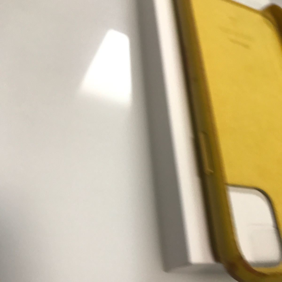 Apple 純正 iPhone11 Pro MAX マイヤーレモンレザーケース 化粧箱付属！　