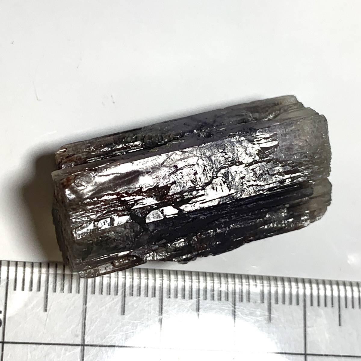 ライトパープルアラゴナイト・スペイン産紫霰石・4・18g（スペイン産鉱物標本）_画像3