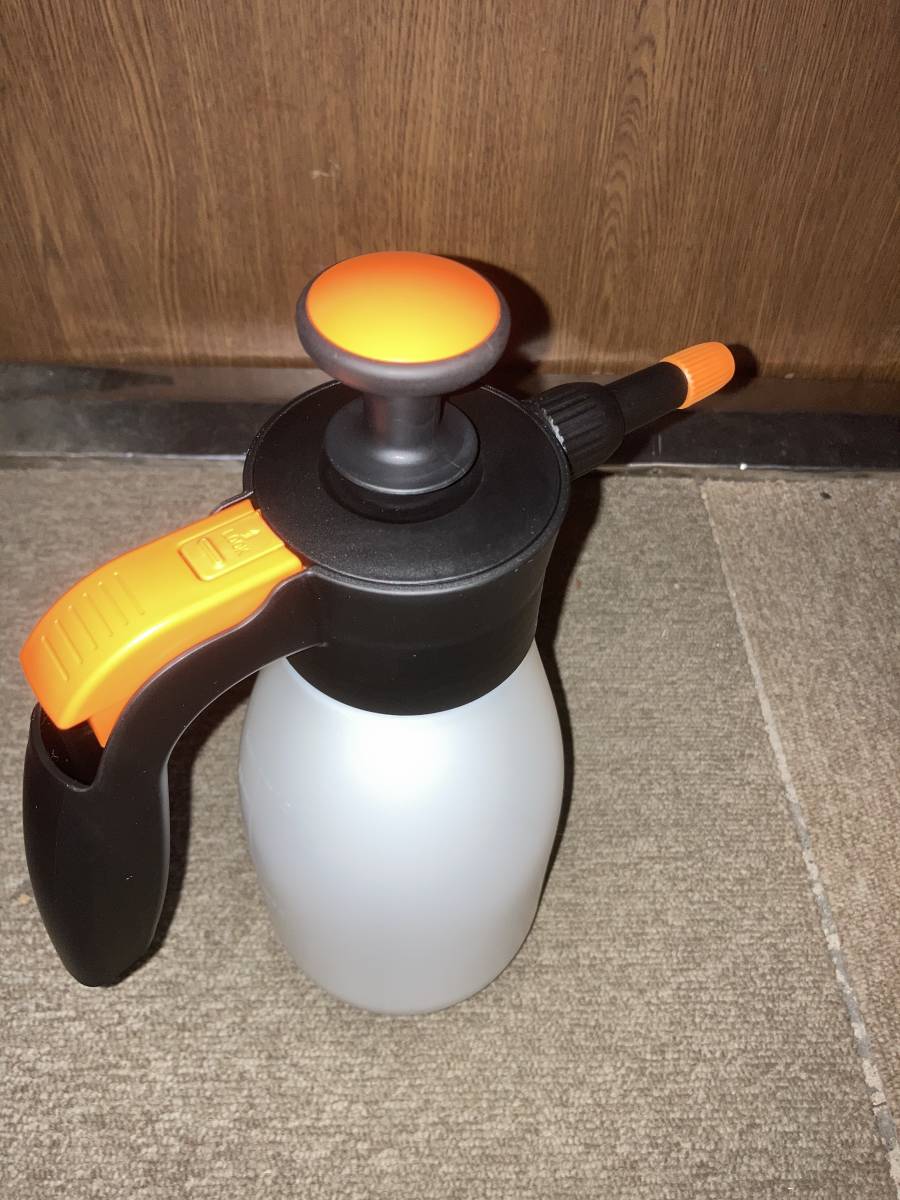 T101 sprayer pressure type cleaning gardening dry measures . several stock equipped 