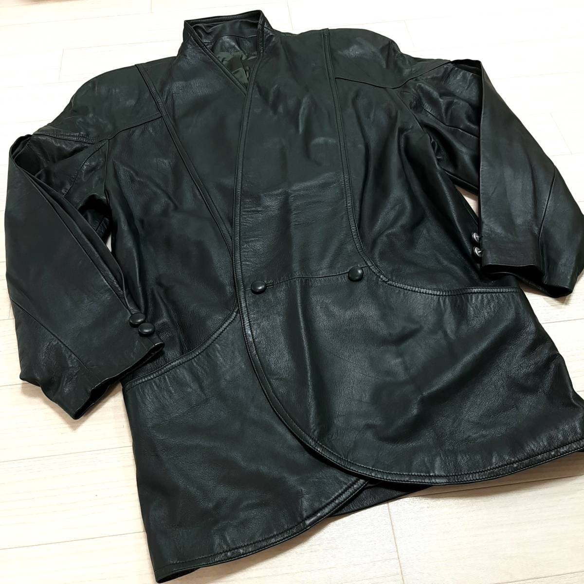 人気を誇る 羊革コート Mサイズ カラー黒 - レザージャケット - www 