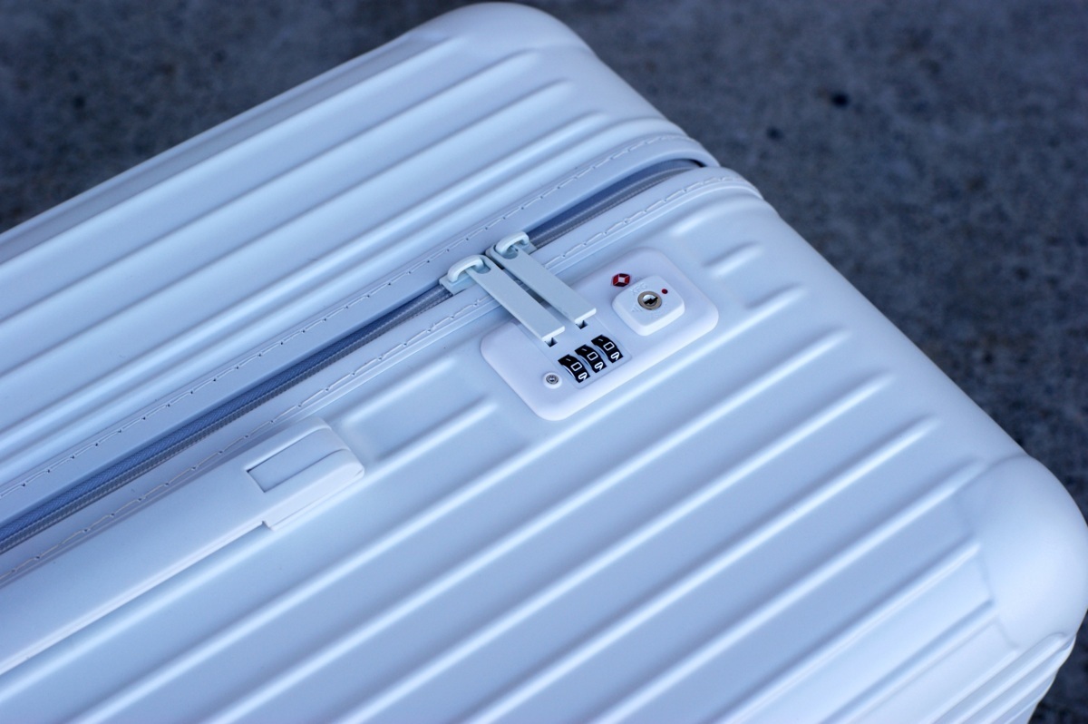 スーツケース 　ファスナー式　Ｌ　ホワイト　ニューデザイン　TSAロック搭載 キャリーケース 旅行 超軽量大容量 8輪_画像5