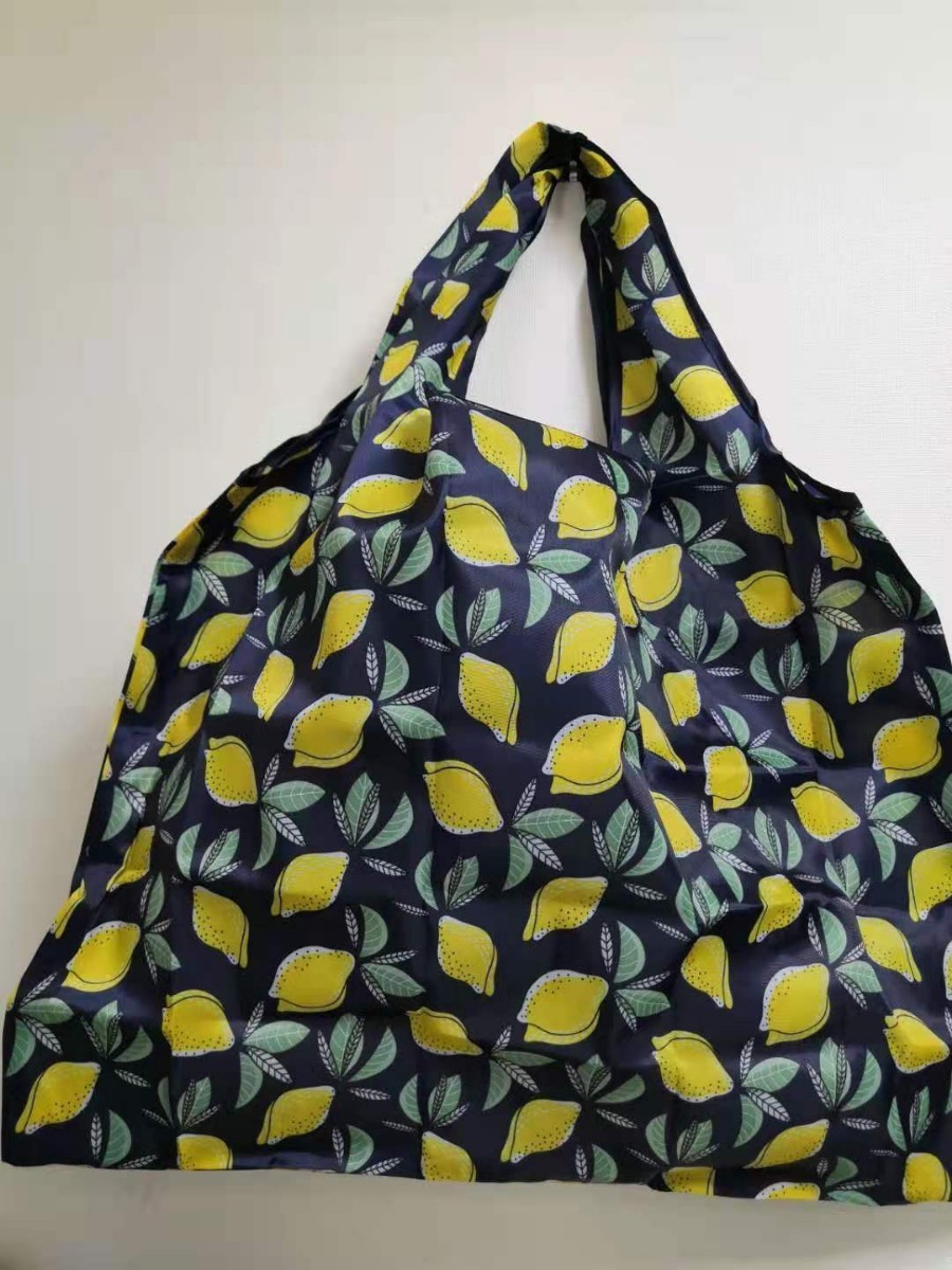 エコバッグ　買い物袋　折りたたみバッグ　ショッピングバッグ　大容量　軽量　レモン柄1枚