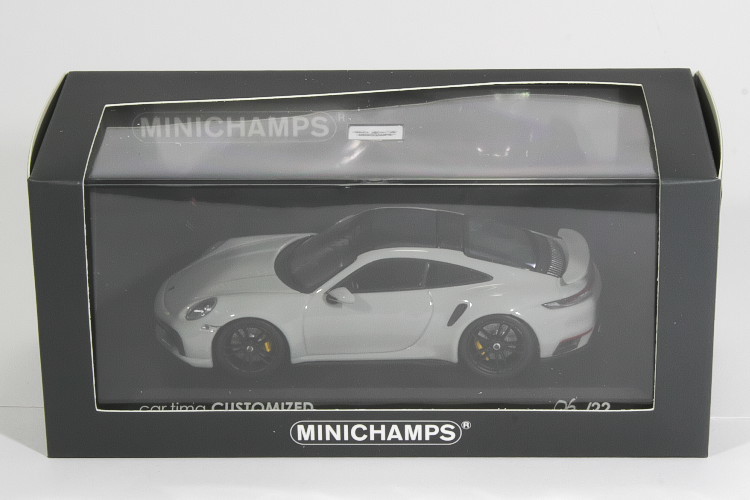 22台限定 ミニチャンプス 1/43 ポルシェ 911 992 ターボS クレヨン