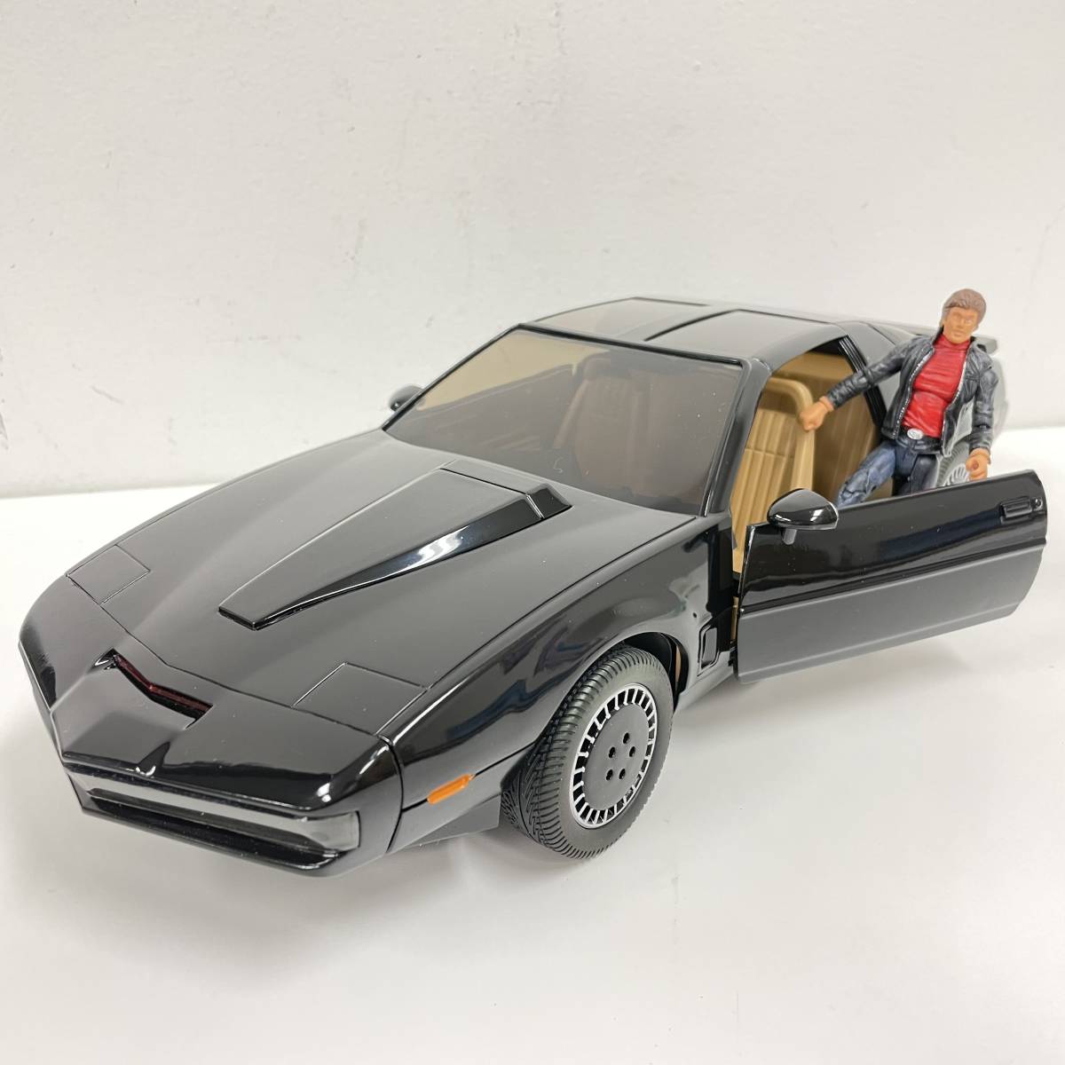 ナイトライダー 1/15 ダイヤモンド セレクト トイズ 限定 マイケル
