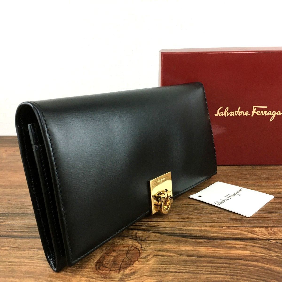 ☆送料無料☆ 極美品 Salvatore Ferragamo 長財布 ブラック レザー