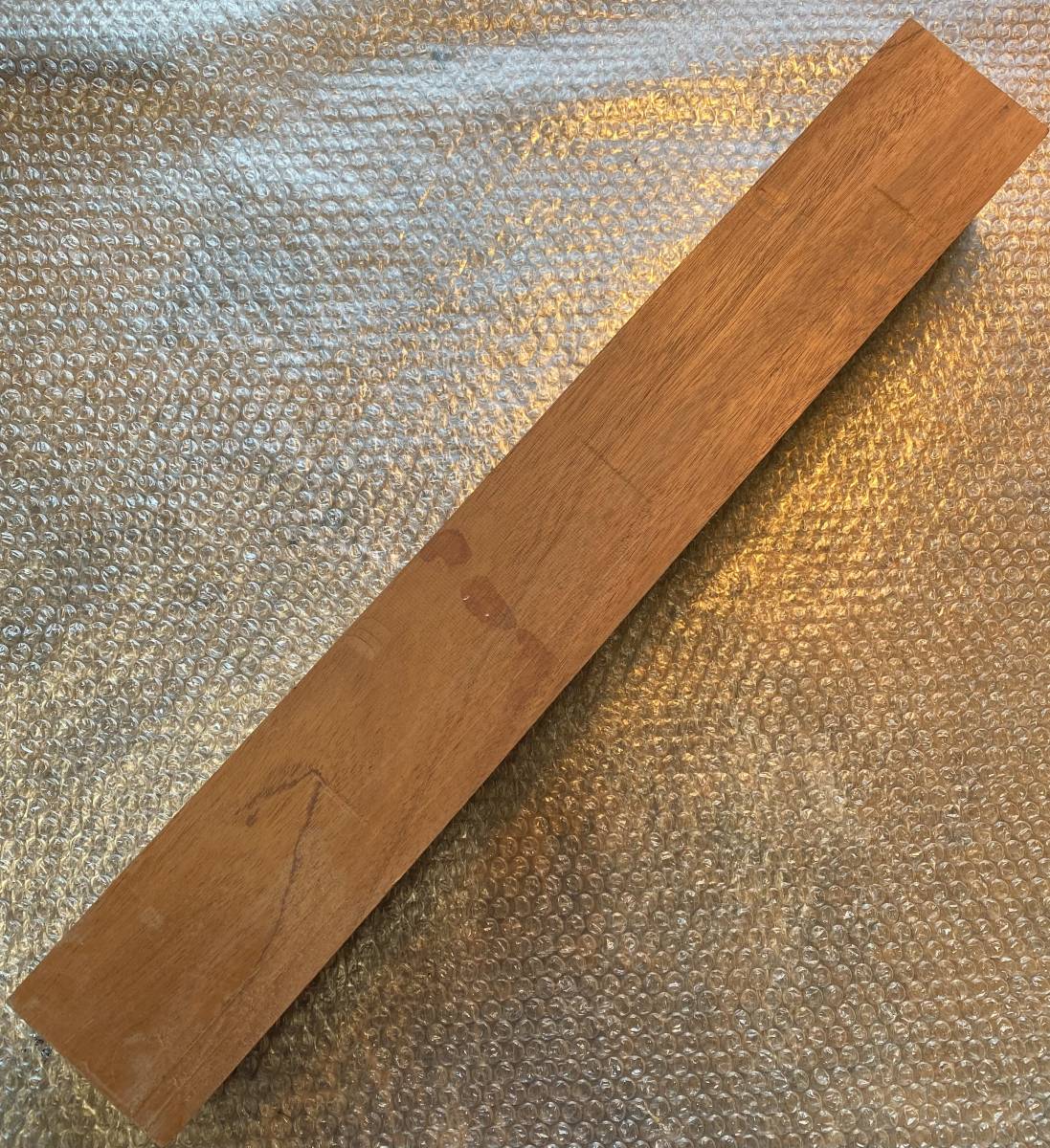 20 year thing * mahogany block guitar material neck heel block .. lining material B Classic 