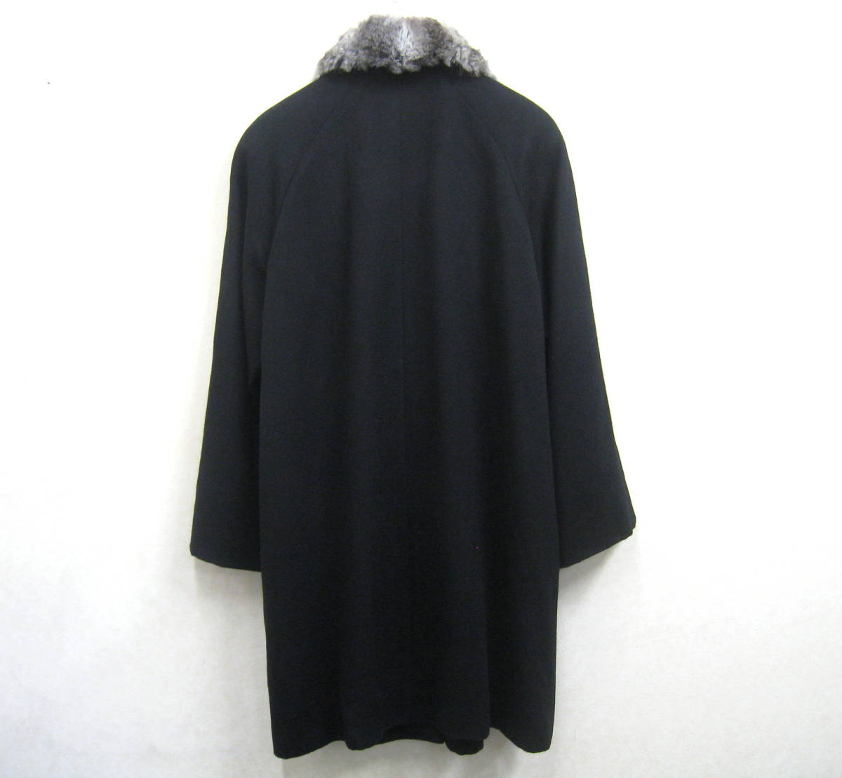 Zelal MOTOMACHI*zela-ru origin block chinchilla fur collar attaching cashmere × silk coat lady's large size 15AR black 