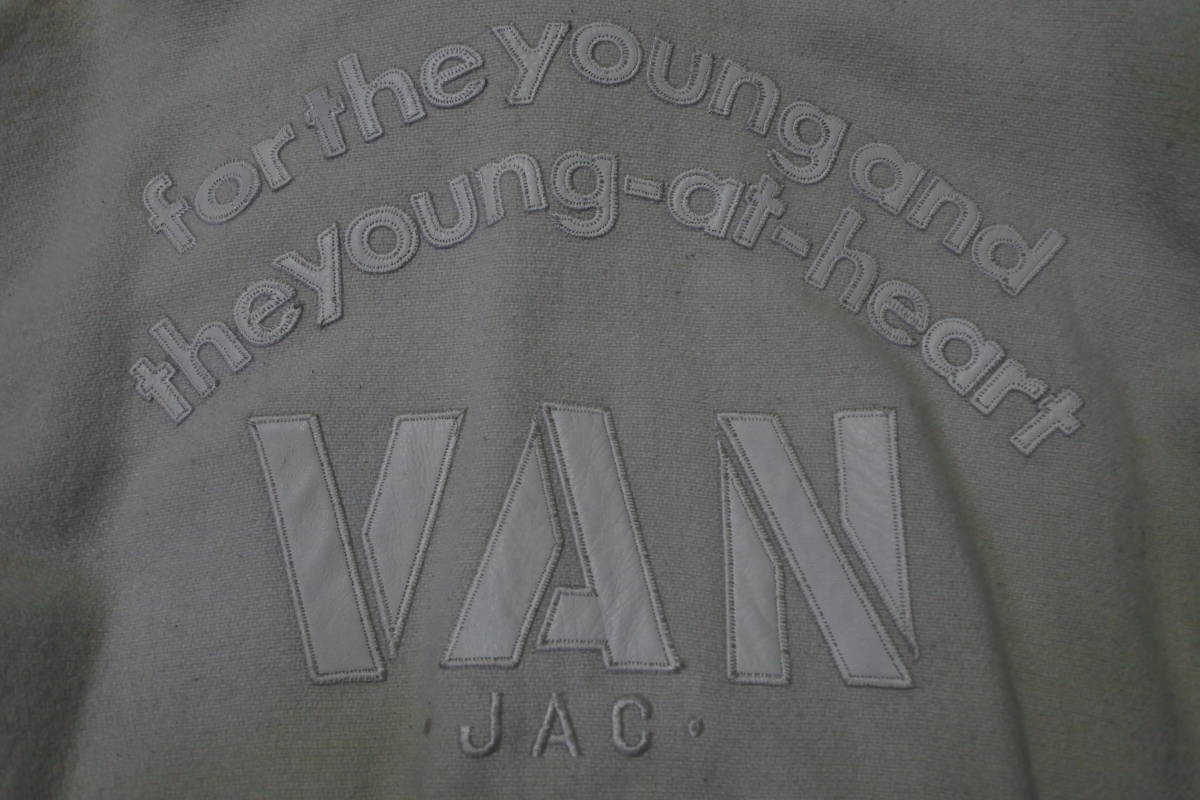 VAN JAC Big One ヴァンジャケット 袖革スタジャン 牛革 レザー size L-XL アーチロゴ 刺繍 当時物_画像7
