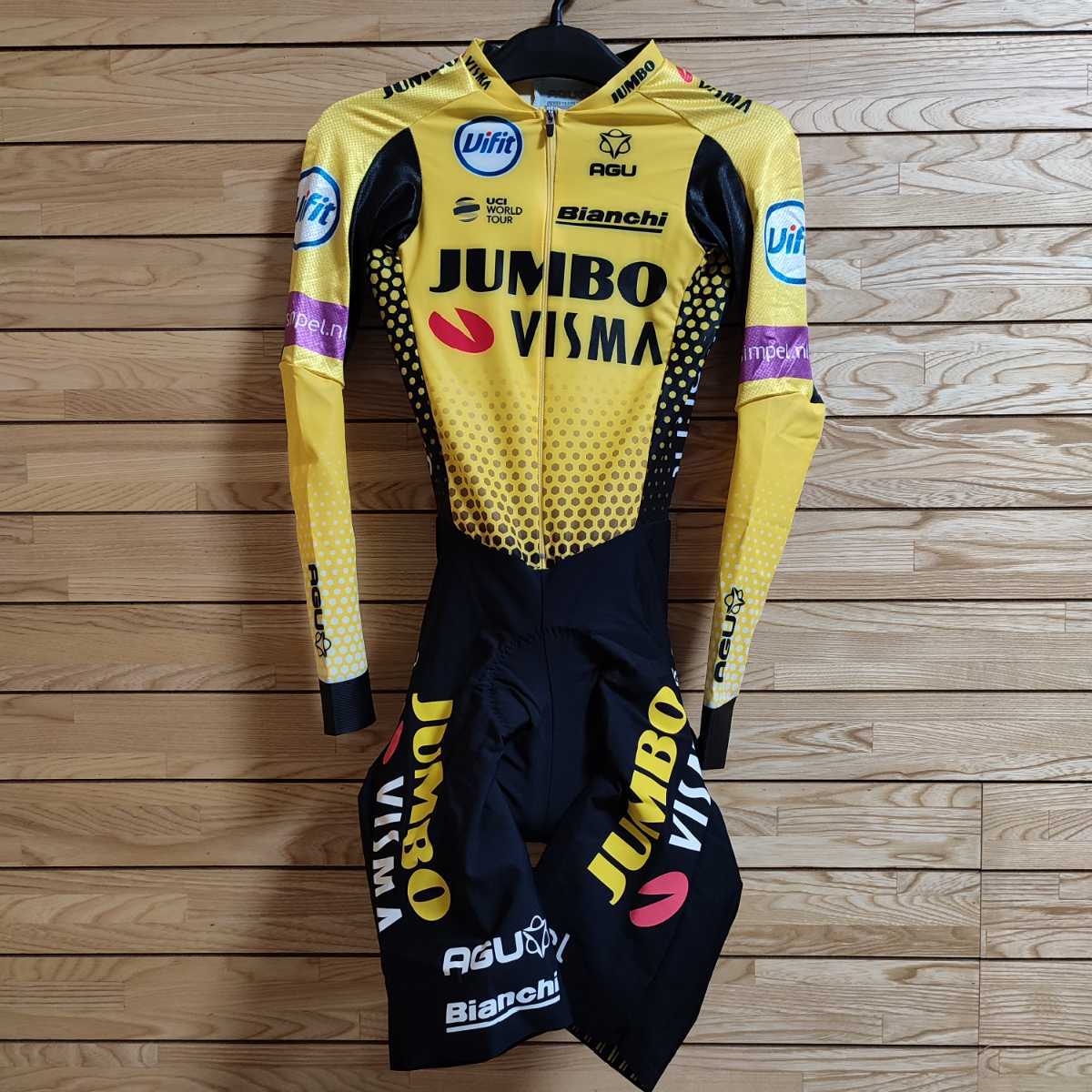 支給品　スキンスーツ　Jumbo visma　ユンボヴィスマ AGU サイクルジャージ ワンピース エアロ ロット　Lotto Bianchi 自転車 ロードバイク_画像1
