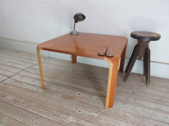 古い天童木工製テーブルJ241　　　　　　アンティークローテーブル店舗什器カフェ什器古家具_画像2