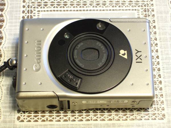★美品★Canon IXY APS超小型カメラ、シルバー色、純正ケース付の画像2