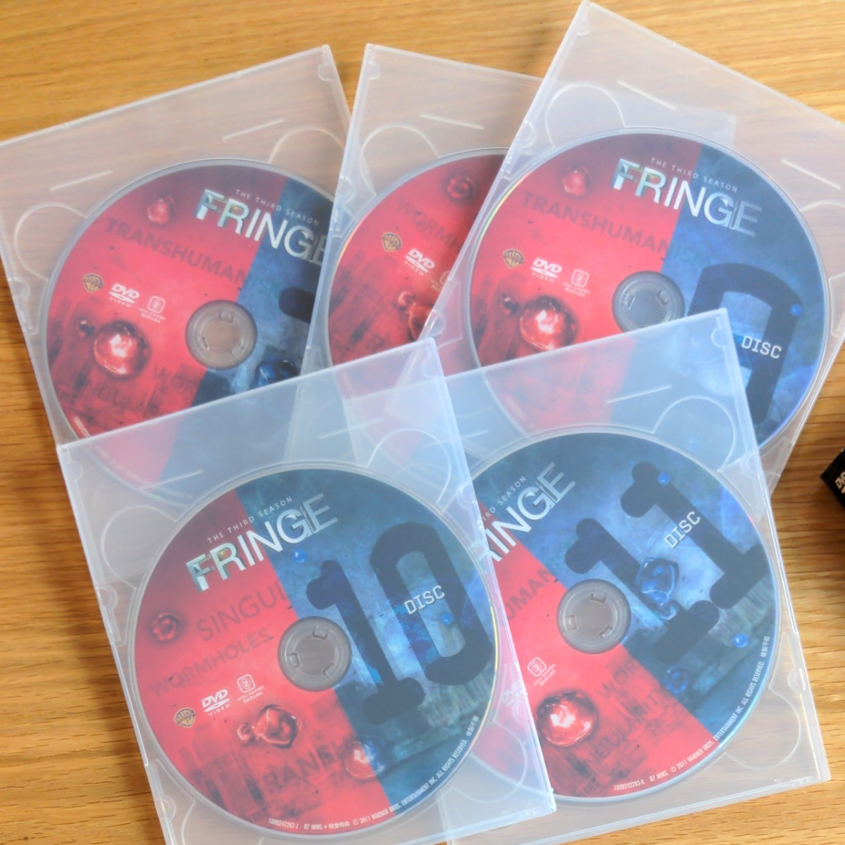フリンジ ＜サードシーズン＞ セット１、２／アナトーヴジョシュアジャクソンジョンノーブル DVD