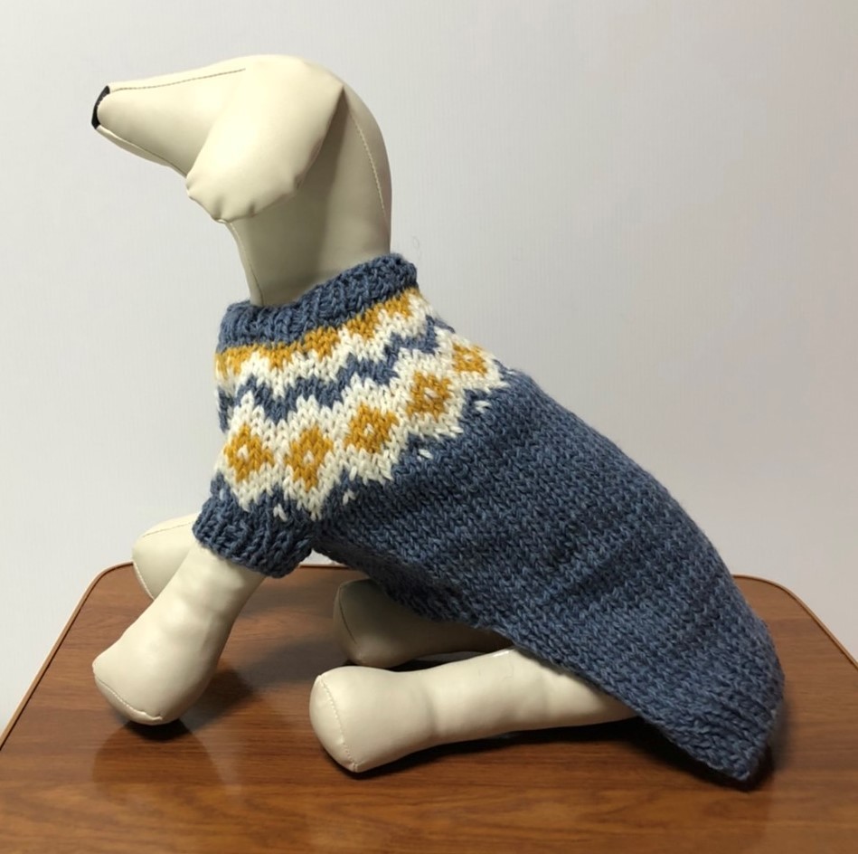 新品 手編みランド♪　犬服　小型犬用ロピー セーター （小型犬 M寸ロング）D-022