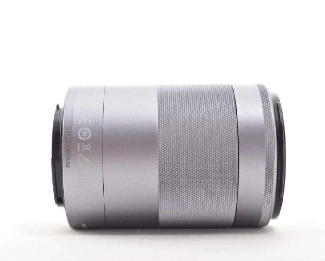 10月2日限定 Canon EF-M 55-200mm IS STM シルバー Yahoo!フリマ（旧）-