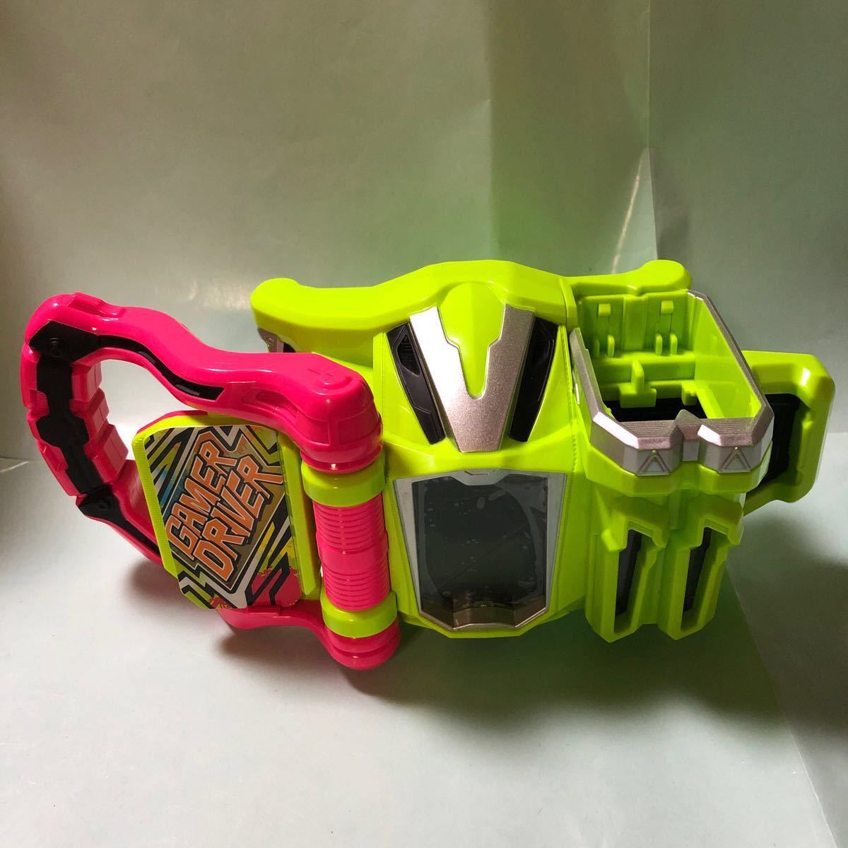 美品 仮面ライダーエグゼイド 変身ベルト DXゲーマドライバー 美品 仮面ライダーエグゼイド 変身ベルト DXゲーマドライバー