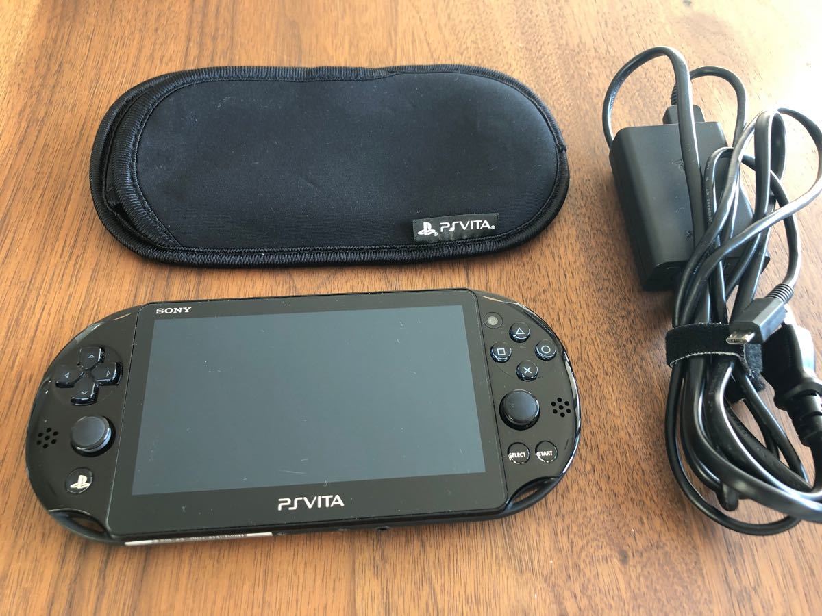 PS Vita  Wi-Fiモデル　64GBメモリーカード付き　 ブラック　PCH-2000