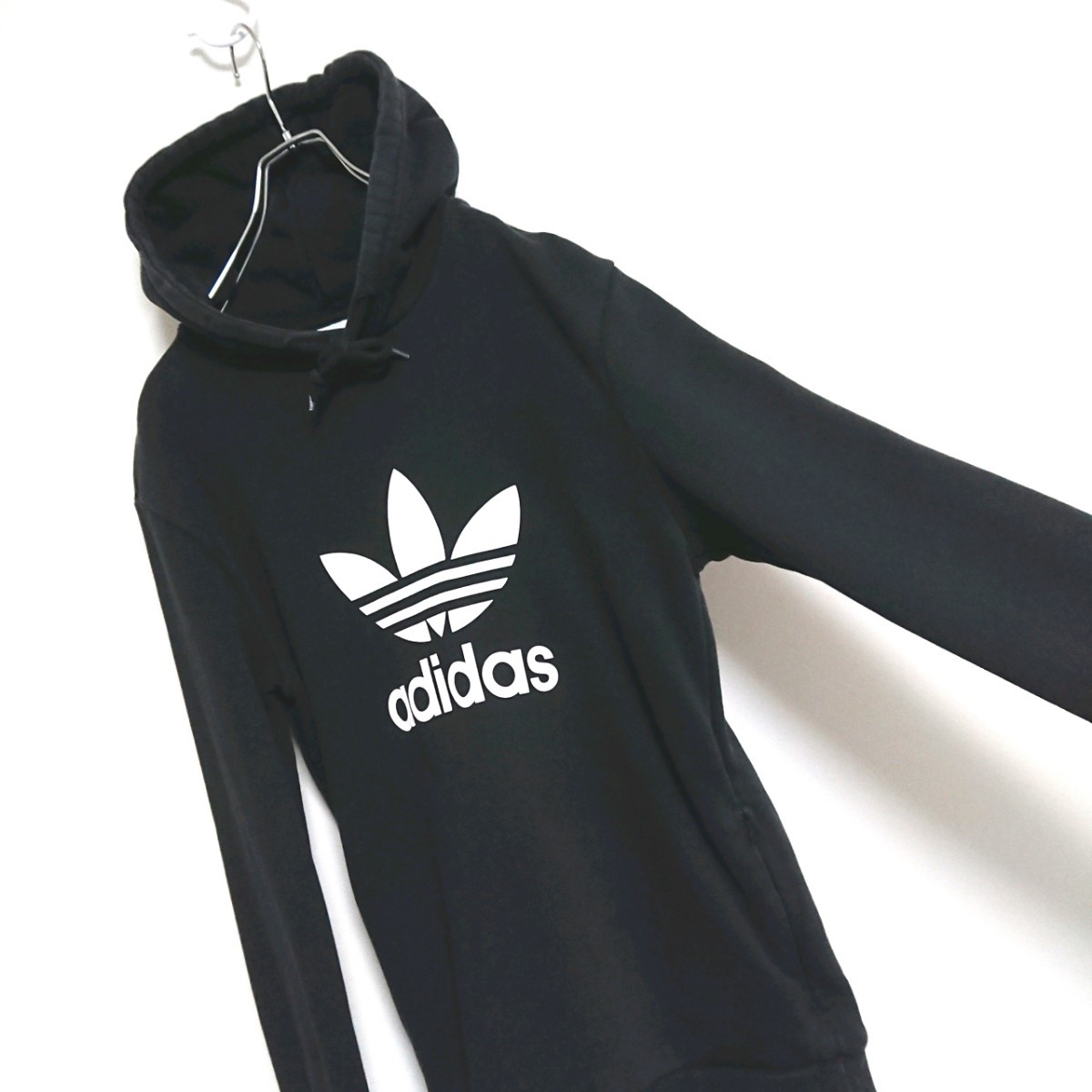 adidas  Originals アディダスオリジナルス  黒 デカロゴ  パーカー フーディー ビッグトレフォイルロゴ M