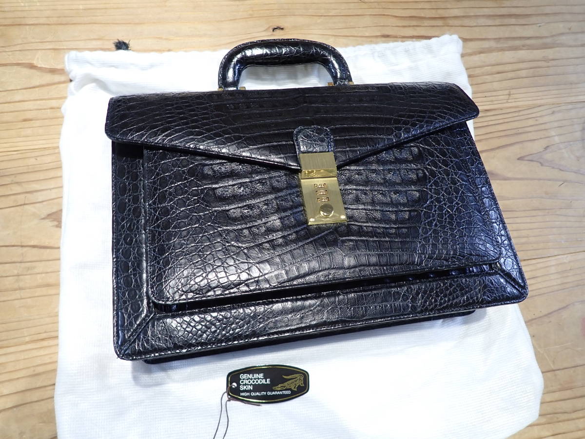 当時定価98万 ＧＥＮＵＩＮＥ CROCODILE SKIN ハンドバッグ ワニ革