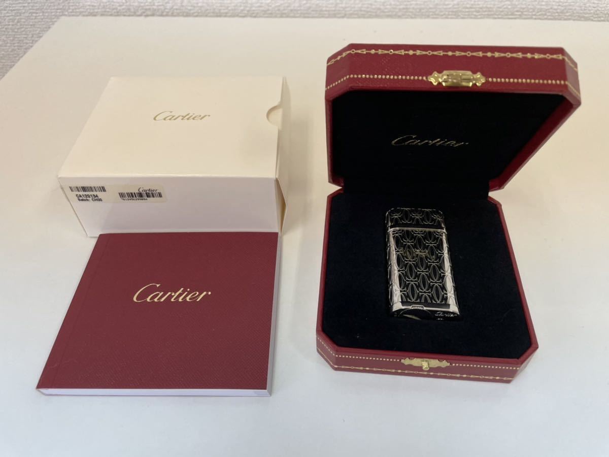 Cartier Cドゥ カルティエ 2Cモチーフ ロゴ オーバル ガスライター