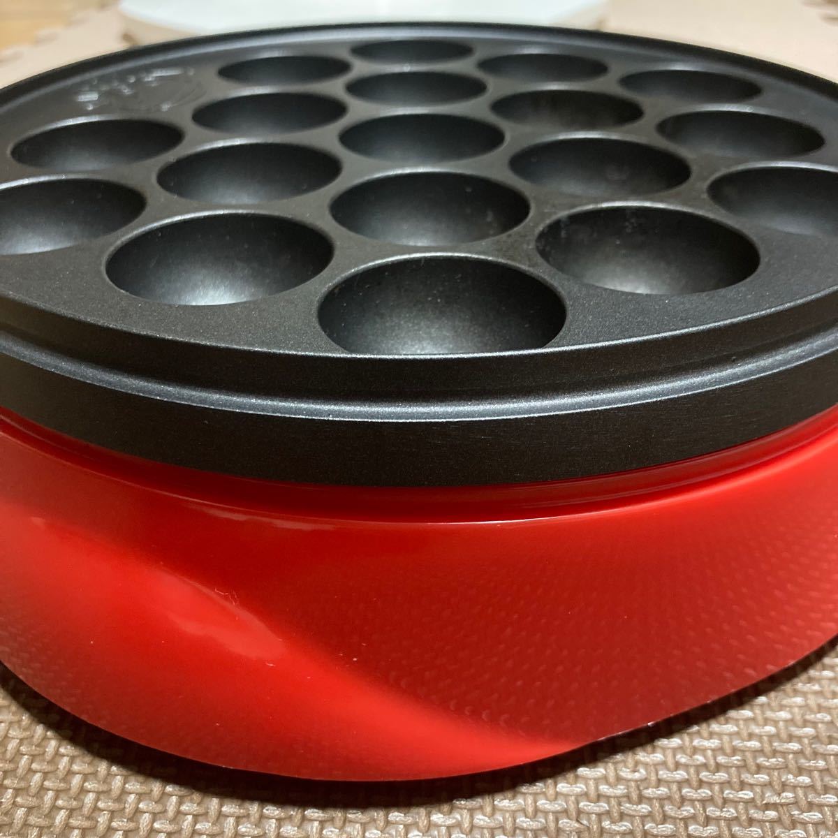 たこ焼き器　本格派　強力加熱タイプ　750W   EAT-8914  18穴