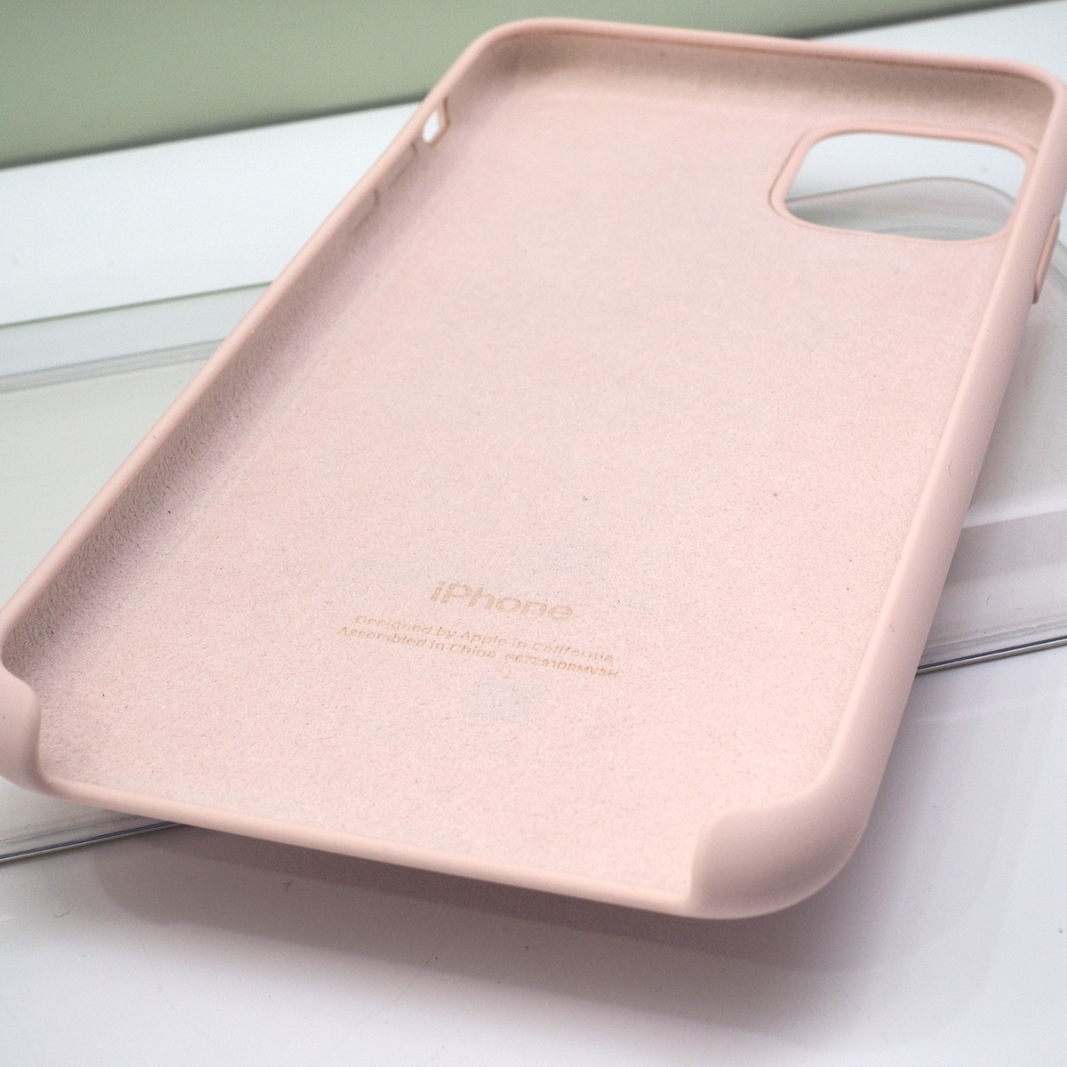 Apple iPhone 11 Pro Max 用 アップル 純正 シリコンケース Pink Apple iPhone 11 Pro Max 用 アップル 純正 シリコンケース Pink