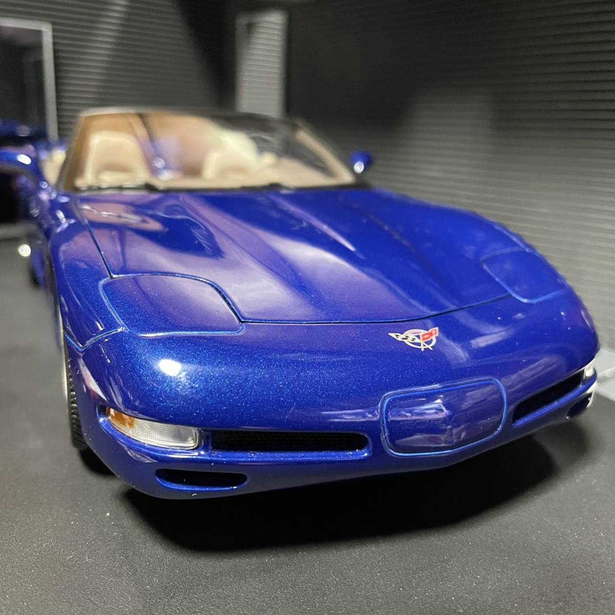 未展示品 オートアート 1/18 シボレーコルベット コンパーチブル